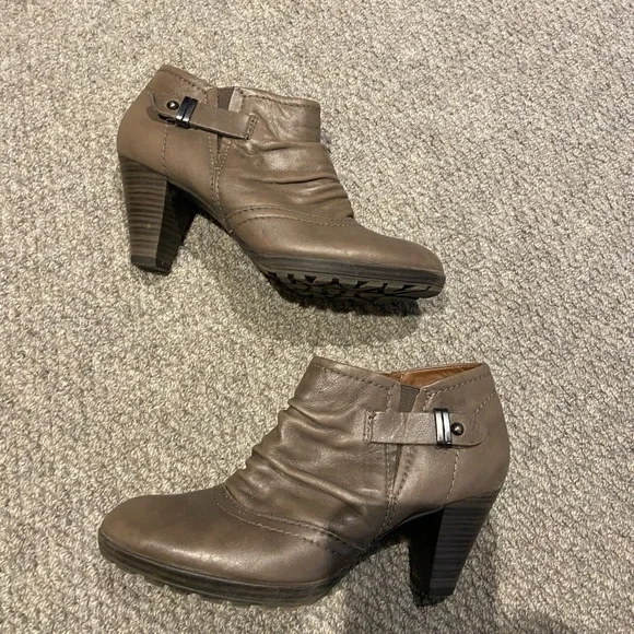 Booties - Picture 3 of 5